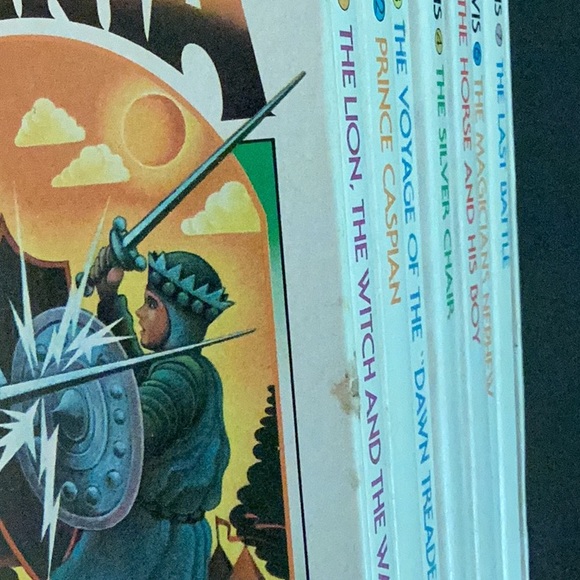 Vintage Chronicles of Narnia Box Set Complete PB Books 1-7 - Picture 6 of 10